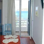Paros Apartments شقة