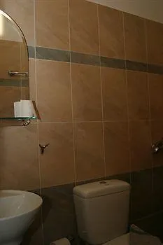 帕罗斯公寓酒店 * Páros