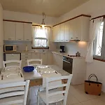 Paros Apartments Lejlighed *