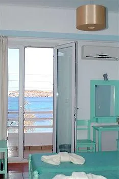 Paros Apartments *