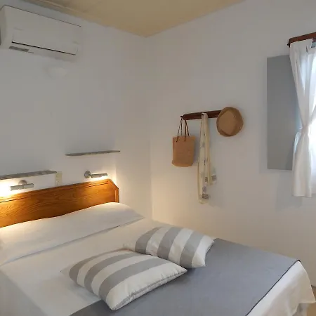 Apartmán Paros Apartments *